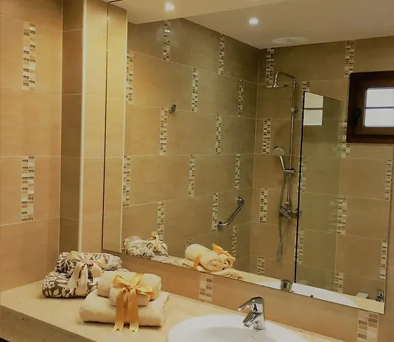 Strelitzia Gran Canaria בית נופש אינחניו