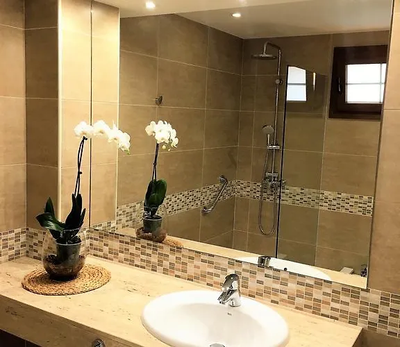 בית נופש Strelitzia Gran Canaria אינחניו